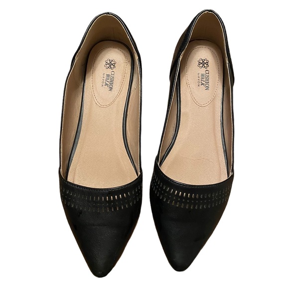 AVON Cushion Walk black flats with cut out detail - Picture 1 of 7